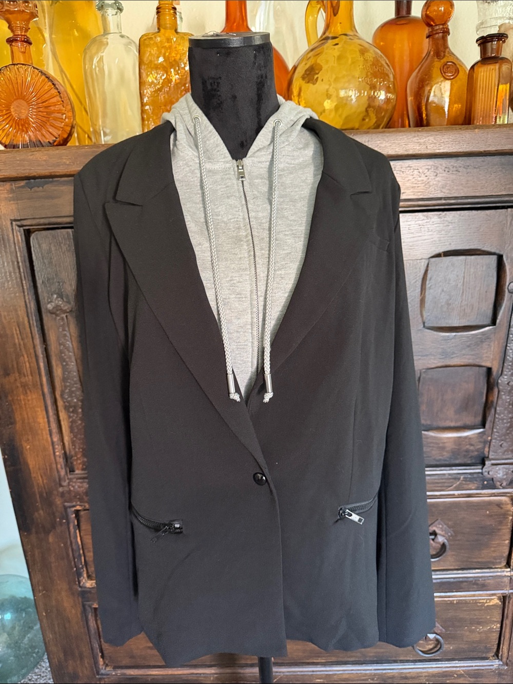 Stella Luce Black Single-Button Blazer